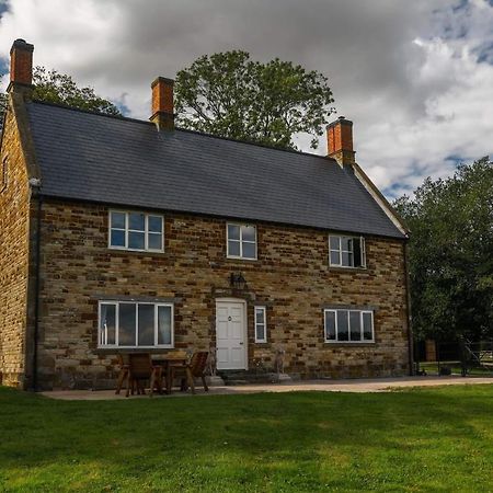 Cockley Hill Farm Bed & Breakfast Brackley  Exterior photo